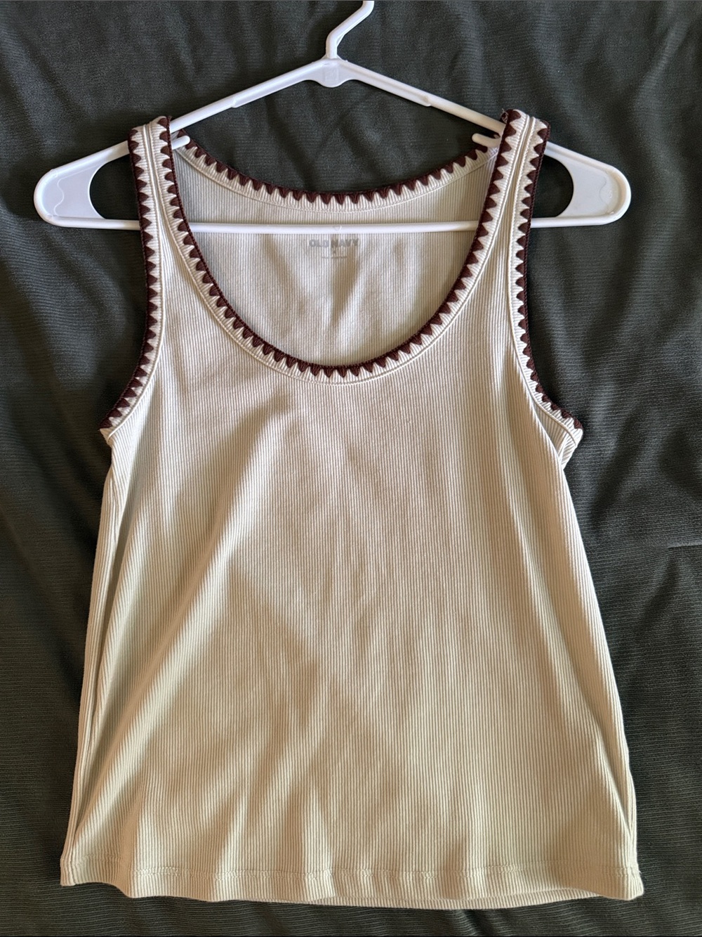 Old Navy Cream Ribbed Tank with Brown Zigzag Trim